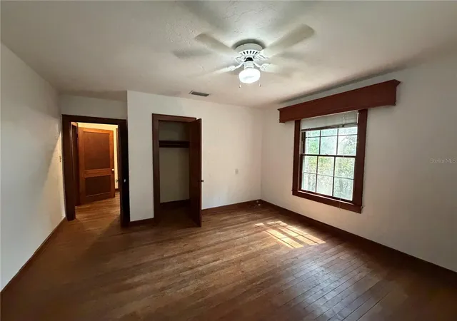 4th image of 1740 Nw 7Th Ave, Gainesville, FL 32603 | MLS# GC541937