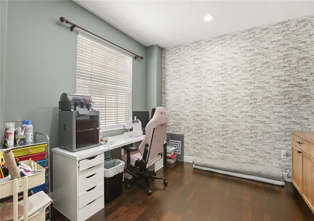 Photo 4 of Single family home for sale at 932 Lost Grv Cir, Winter Garden, FL 34787 | MLS# O6424937 | Listing updated on 2026-10-21