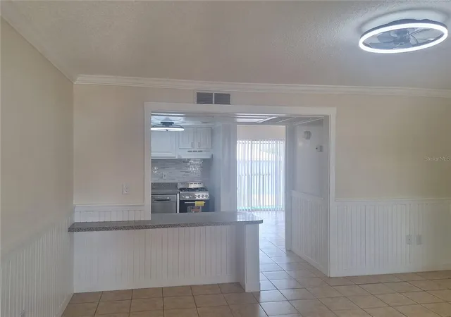 4th image of 136 Blue Pointe Wy #350, Altamonte Springs, FL 32701 | MLS# V4950196