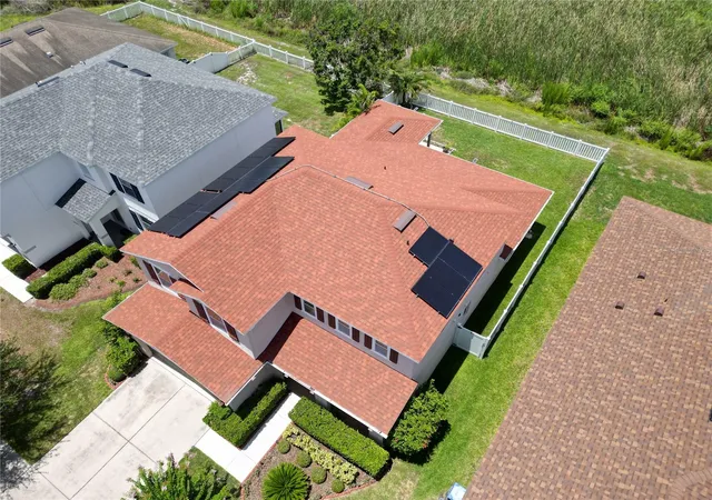 Photo 4 of Sale Pending at 7620 Tangle Rush Dr, Gibsonton, FL 33534 | MLS# TB8529052 | Listing updated on 2026-09-08