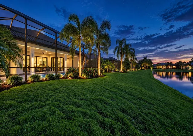 Photo 4 of Single family home for sale at 16105 Castle Park Ter, Lakewood Ranch, FL 34202 | MLS# A4699944 | Listing updated on 2026-09-19