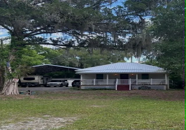 1st image of 2028 Old New York Ave, Deland, FL 32720 | MLS# A4699946