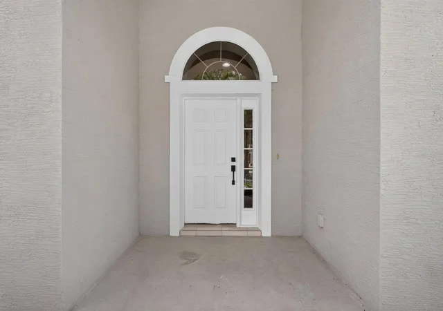 Photo 3 of Single family home for sale at 3555 Maribella Dr, New Smyrna Beach, FL 32168 | MLS# V4950197 | Listing updated on 2026-10-03