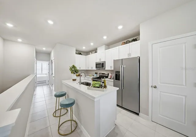 Photo 4 of Sale Pending at 1205 Wild Crst Ln, Daytona Beach, FL 32117 | MLS# TB8529060 | Listing updated on 2026-09-01