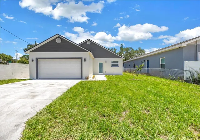 Photo 2 of Single family home for sale at 1827 16th Street S, St Petersburg, FL 33705 | MLS# TB8529064 | Listing updated on 2026-08-21