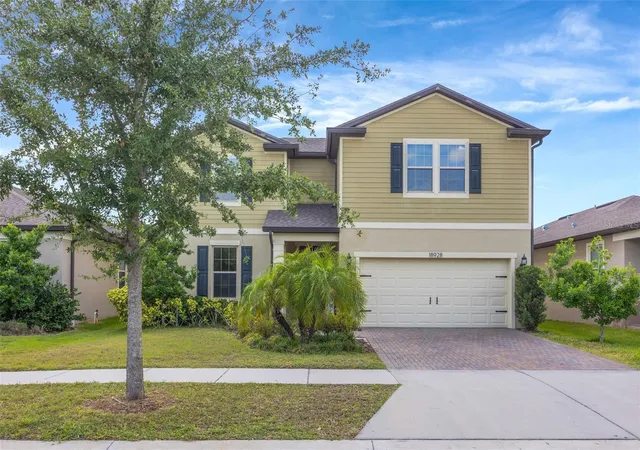 5th image of 18928 Willowmore Cedar Dr, Lutz, FL 33558 | MLS# TB8529065