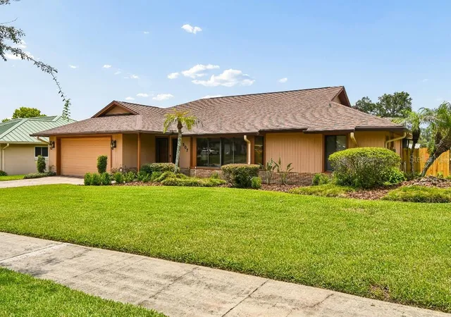 3rd image of 507 Fernwood Dr, Altamonte Springs, FL 32701 | MLS# TB8529068