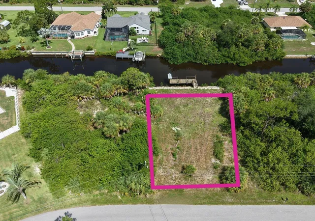 Photo 4 of Land for sale at 17394 Bayharbor Cir, Port Charlotte, FL 33948 | MLS# C7528380 | Listing updated on 2026-10-29