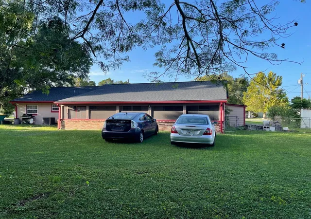 Photo 3 of Single family home for sale at 1212 Shawnee Dr, Kissimmee, FL 34744 | MLS# S5153705 | Listing updated on 2026-09-04
