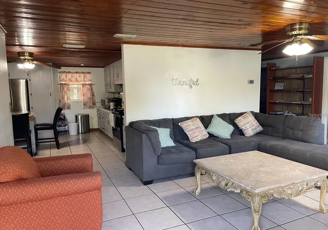 Photo 4 of Single family home for sale at 1212 Shawnee Dr, Kissimmee, FL 34744 | MLS# S5153705 | Listing updated on 2026-09-04