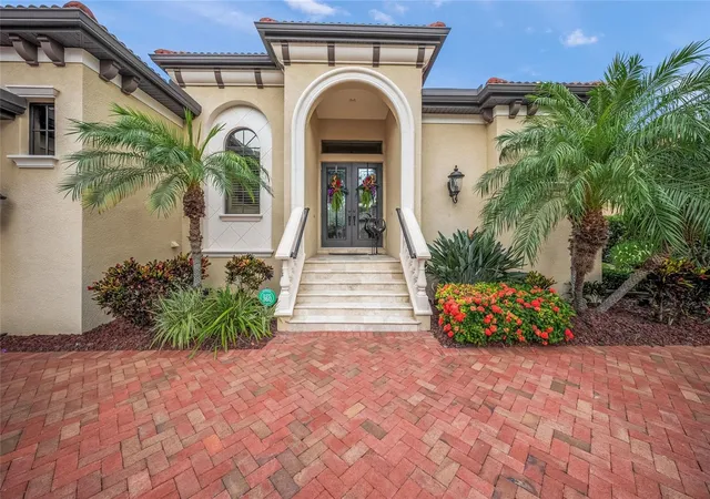 Photo 3 of Single family home for sale at 4110 Commodore Blvd, Cortez, FL 34215 | MLS# A4699958 | Listing updated on 2026-08-05