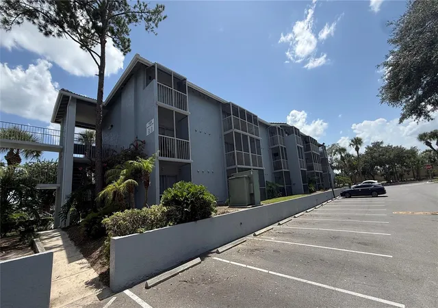 1st image of 122 Water Front Wy #340, Altamonte Springs, FL 32701 | MLS# O6424978