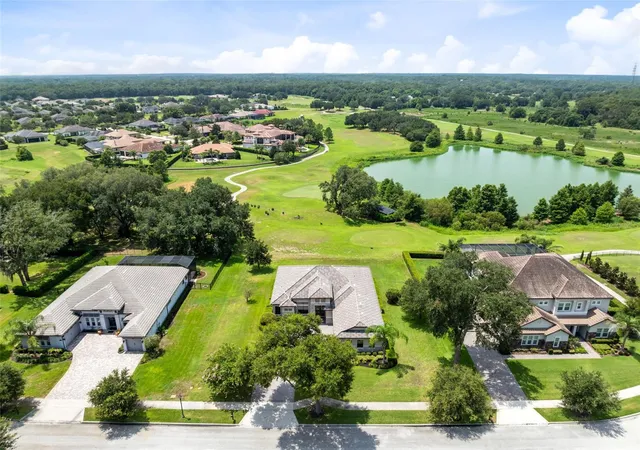 Photo 2 of Single family home for sale at 25858 Crossings Blf Ln, Sorrento, FL 32776 | MLS# O6424986 | Listing updated on 2026-09-04