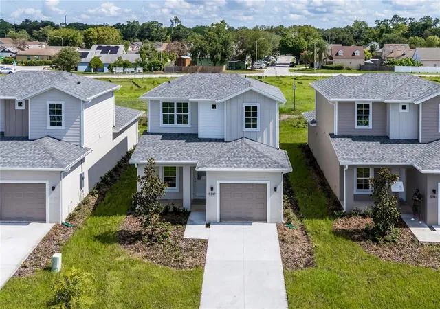 Photo 1 of Single family home for sale at 5383 Vista Lago Dr, Orlando, FL 32811 | MLS# O6424993 | Listing updated on 2026-09-16
