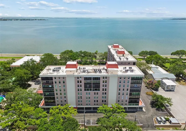 Photo 2 of Condo for sale at 2403 S Ardson Pl #902B, Tampa, FL 33629 | MLS# TB8529124 | Listing updated on 2026-07-17