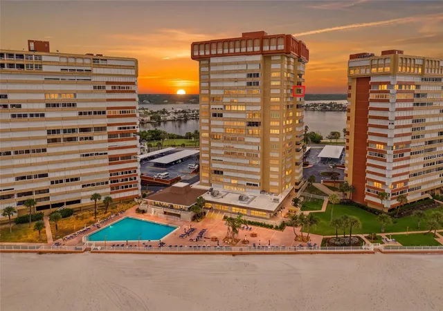 Photo 2 of Condo for sale at 17920 Gulf Blvd #1502, Redington Shores, FL 33708 | MLS# TB8529140 | Listing updated on 2026-08-26