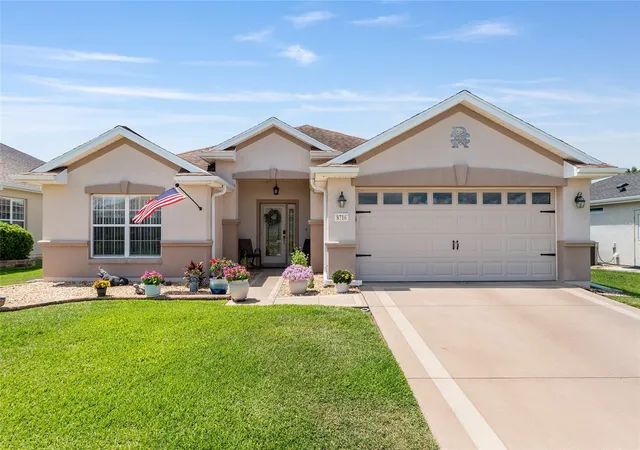 Photo 4 of Single family home for sale at 8716 SE 136th Place, Summerfield, FL 34491 | MLS# OM728444 | Listing updated on 2026-08-31