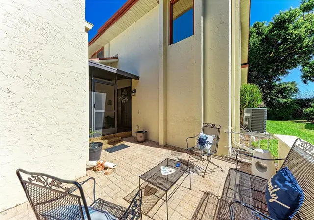 Photo 4 of House for sale at 6207 Courtside Dr #23, Bradenton, FL 34210 | MLS# A4699978 | Listing updated on 2026-09-14