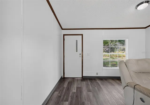 Photo 4 of Manufactured home for sale at 25429 Shetland Trl, Sorrento, FL 32776 | MLS# O6425037 | Listing updated on 2026-08-04