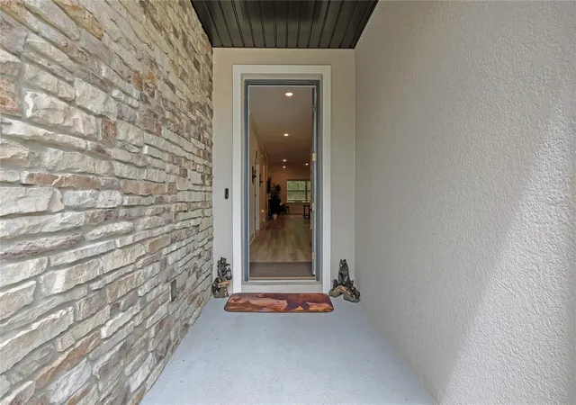 2nd image of 32 Carnation Ct, Homosassa, FL 34446 | MLS# TB8529152