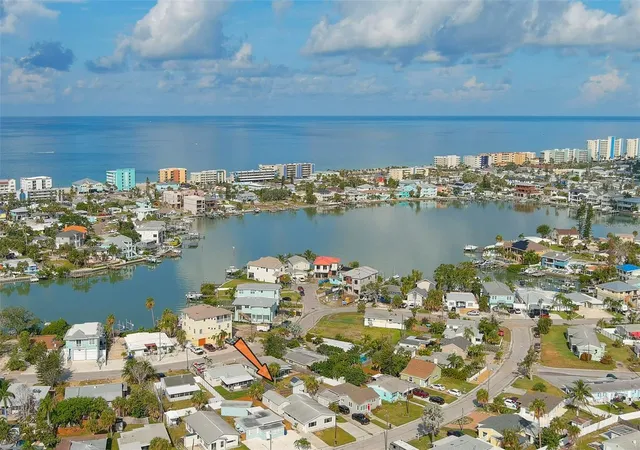 2nd image of 14036 Marguerite Dr, Madeira Beach, FL 33708 | MLS# TB8529158