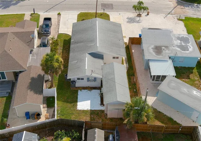 36th image of 14036 Marguerite Dr, Madeira Beach, FL 33708 | MLS# TB8529158