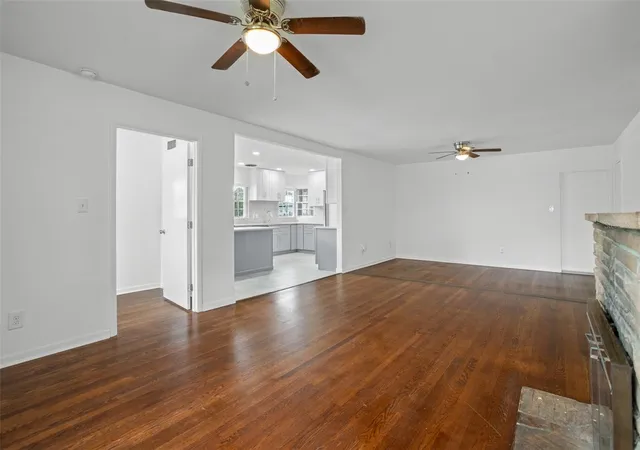 Photo 3 of House for sale at 1017 N Thornton Ave, Orlando, FL 32803 | MLS# O6425051 | Listing updated on 2026-09-08