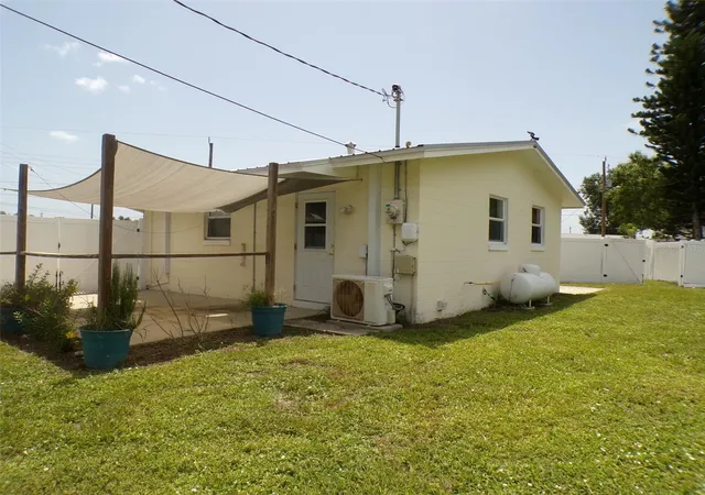 19th image of 4011 Grobe St, North Port, FL 34287 | MLS# K4903637