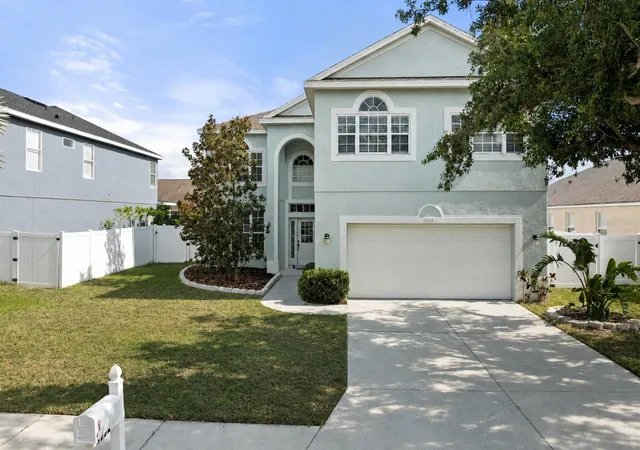 2nd image of 5224 58th Ter E, Bradenton, FL 34203 | MLS# A4699997