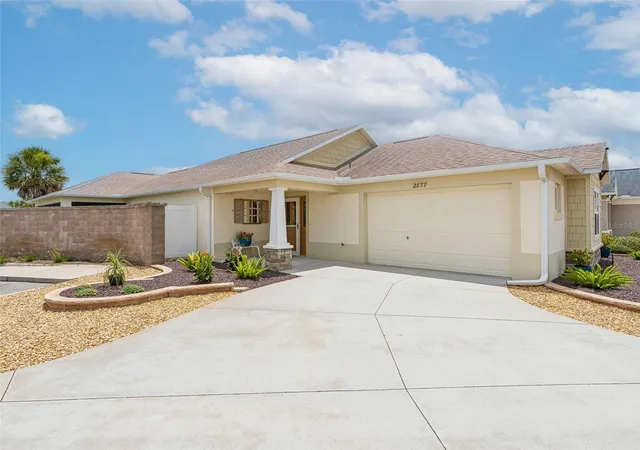 Photo 2 of House for sale at 2877 Feustel Ave, The Villages, FL 32163 | MLS# G5115085 | Listing updated on 2026-09-21