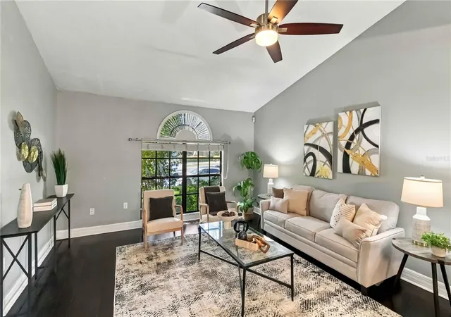 Photo 3 of Single family home for sale at 2704 Buckhorn Oaks Dr, Valrico, FL 33594 | MLS# TB8529180 | Listing updated on 2026-10-06