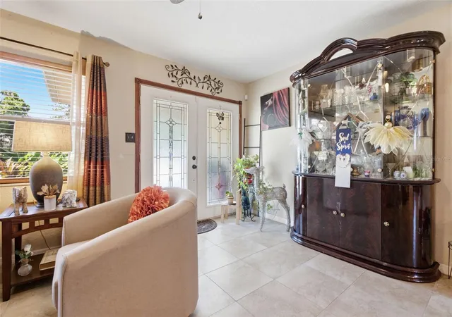 Photo 4 of Single family home for sale at 701 58th Avenue S, Saint Petersburg, FL 33705 | MLS# TB8529181 | Listing updated on 2026-10-14