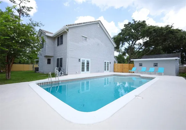 2nd image of 1636 Tuscaloosa Ave, Daytona Beach, FL 32117 | MLS# A4700002