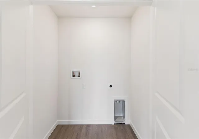 22nd image of 904 E Michigan Ave, Deland, FL 32724 | MLS# O6425074