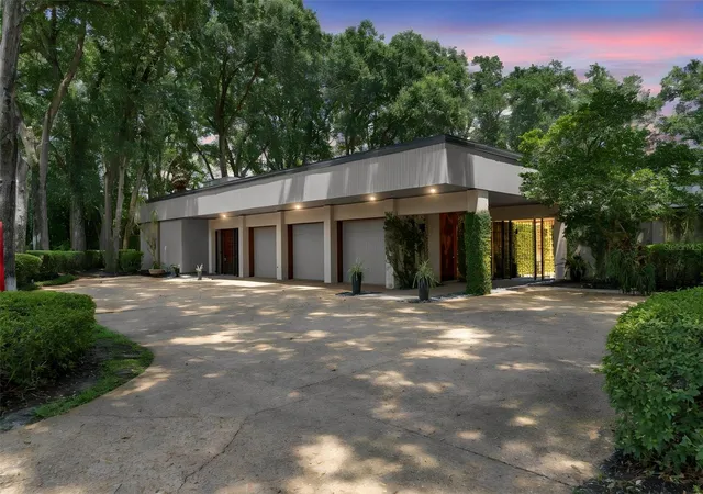 1st image of 111 Sand Pine Ln, Longwood, FL 32779 | MLS# O6425076