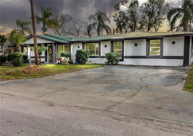 Photo 1 of Single family home for sale at 628 Peterson St, Wauchula, FL 33873 | MLS# L4963517 | Listing updated on 2026-07-15