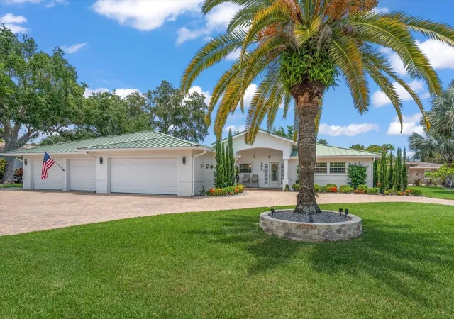 1st image of 407 Harbor View Ln, Largo, FL 33770 | MLS# TB8529216