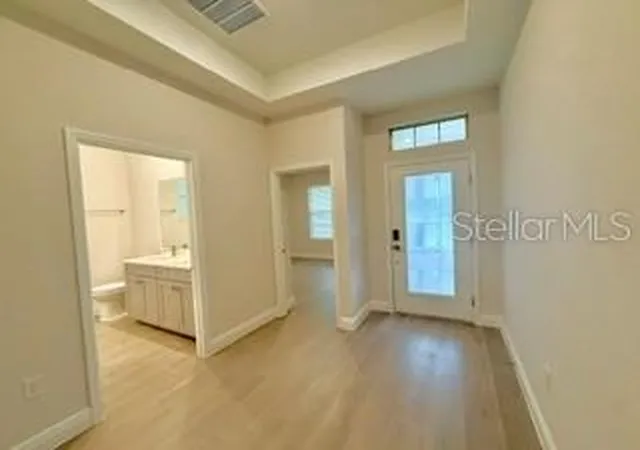 Photo 2 of Single family home for sale at 11899 Shine View Ln, WINTER GARDEN, FL 34787 | MLS# O6425088 | Listing updated on 2026-10-22