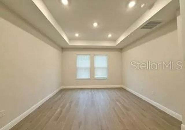 Photo 3 of Single family home for sale at 11899 Shine View Ln, Winter Garden, FL 34787 | MLS# O6425088 | Listing updated on 2026-10-22
