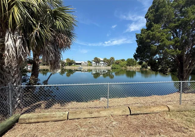 20th image of 3287 Sea Grape Dr, Hernando Beach, FL 34607 | MLS# W7887639
