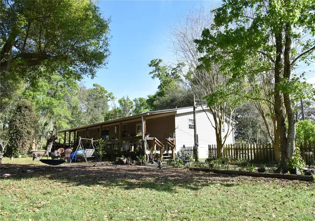 2nd image of 6482 Se 55th St, Trenton, FL 32693 | MLS# OM728469