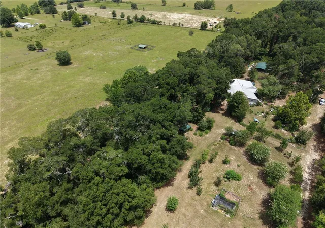 1st image of 6482 Se 55th St, Trenton, FL 32693 | MLS# OM728469