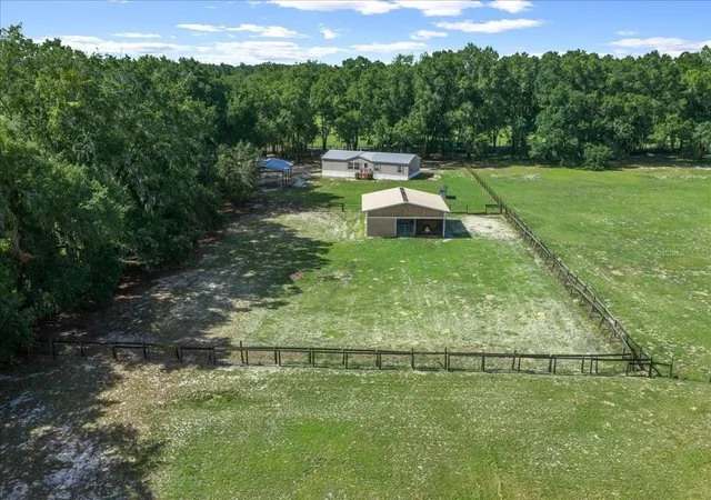 59th image of 3551 Ne 120th St, Anthony, FL 32617 | MLS# OM728472