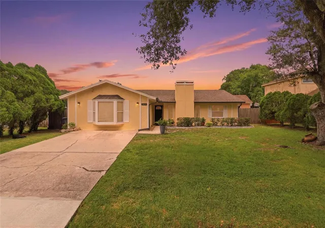 Photo 1 of Single family home for sale at 4934 Wildflower Dr, Lakeland, FL 33811 | MLS# L4963518 | Listing updated on 2026-10-29