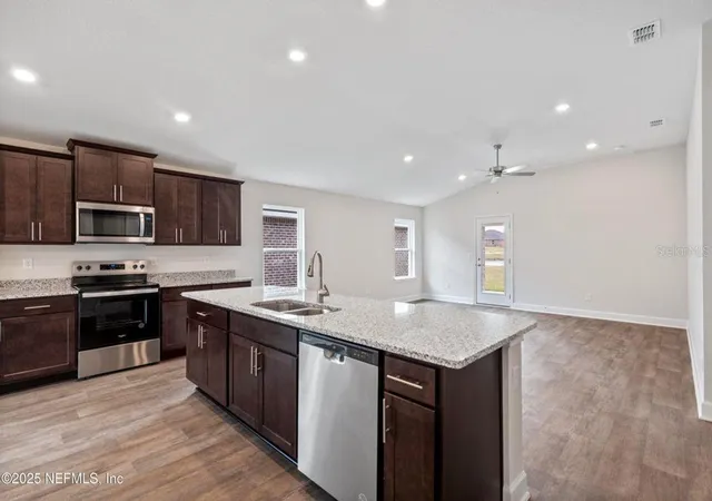 Photo 4 of Single family home for sale at 129 Pritchard Dr, Palm Coast, FL 32164 | MLS# FC319964 | Listing updated on 2026-10-03