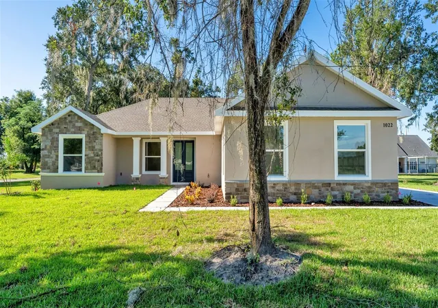 Photo 4 of Single family home for sale at 1022 Briarwood Dr, Wauchula, FL 33873 | MLS# L4963521 | Listing updated on 2026-09-02