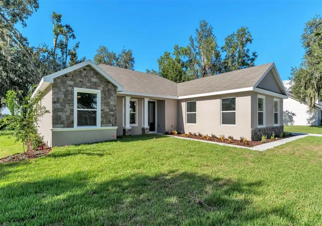 Photo 1 of Single family home for sale at 1022 Briarwood Dr, Wauchula, FL 33873 | MLS# L4963521 | Listing updated on 2026-09-02