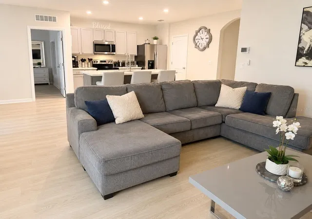 Photo 3 of Single family home for sale at 3653 Scarlet Oak Dr, Saint Cloud, FL 34772 | MLS# S5153741 | Listing updated on 2026-08-05