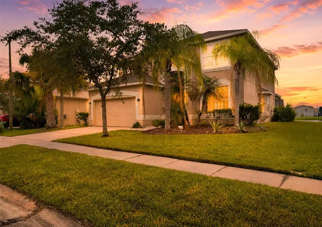 Photo 2 of Single family home for sale at 2803 Boating Blvd, Kissimmee, FL 34746 | MLS# TB8529270 | Listing updated on 2026-09-06