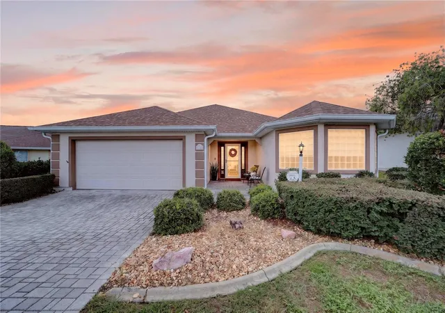 Photo 1 of Single family home for sale at 11193 Se 173rd Place, Summerfield, FL 34491 | MLS# OM728481 | Listing updated on 2026-08-11